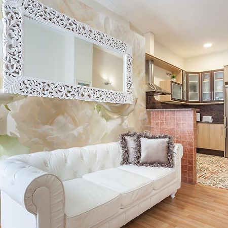 Art House Sagrada Familia Appartement Barcelona Buitenkant foto