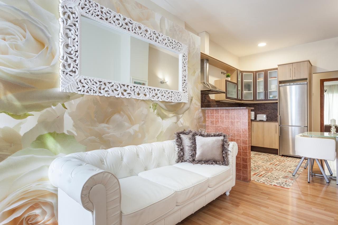 Art House Sagrada Familia Appartement Barcelona Buitenkant foto